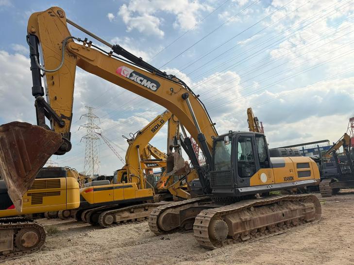 Buy XCMG XE400T Used Excavator / 1