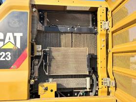Buy Caterpillar 323 Used Excavator / 9 Buy Caterpillar 323 Used Excavator / 9