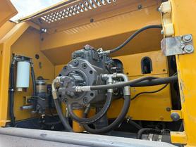 Buy XCMG XE400T Used Excavator / 5 Buy XCMG XE400T Used Excavator / 5