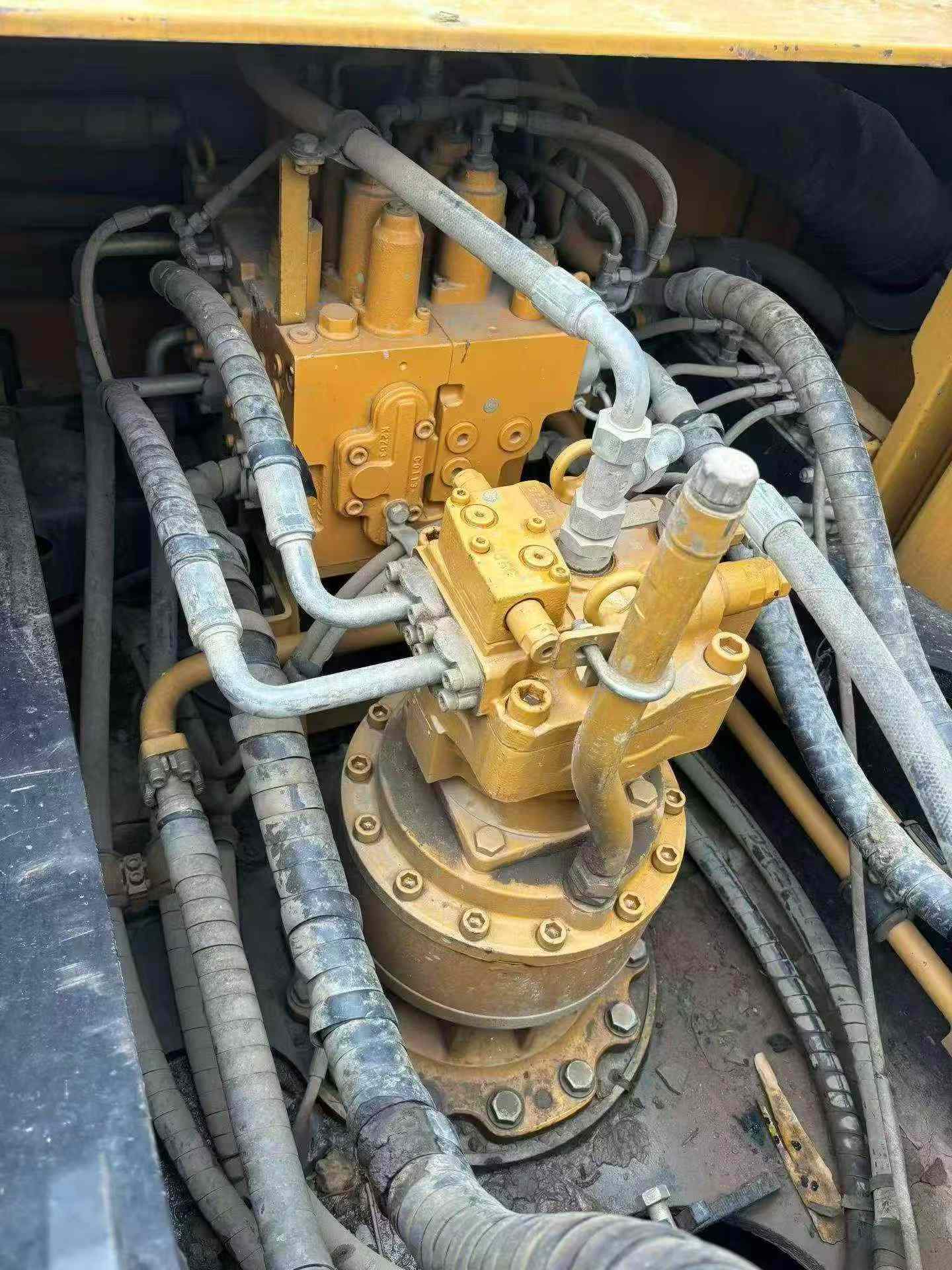 Buy Sany SY245H Used Excavator / 6