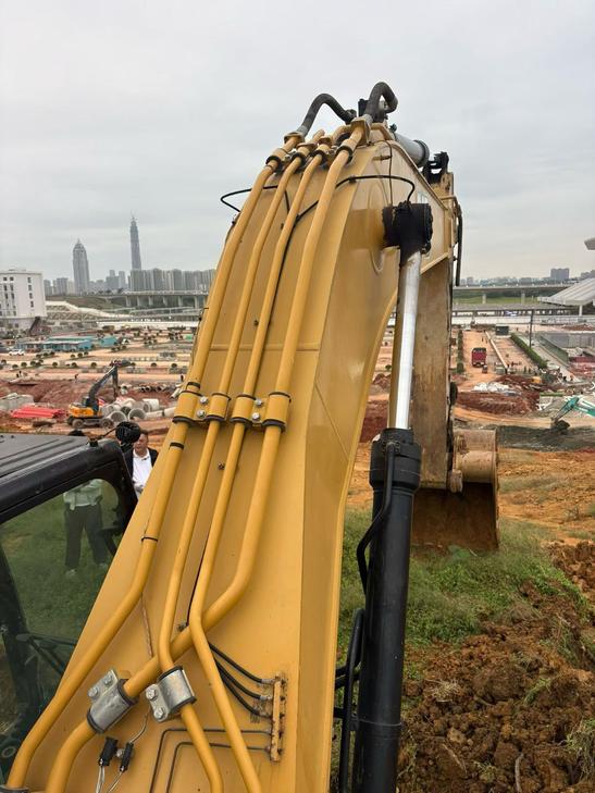 Buy Caterpillar 336E Used Excavator / 1