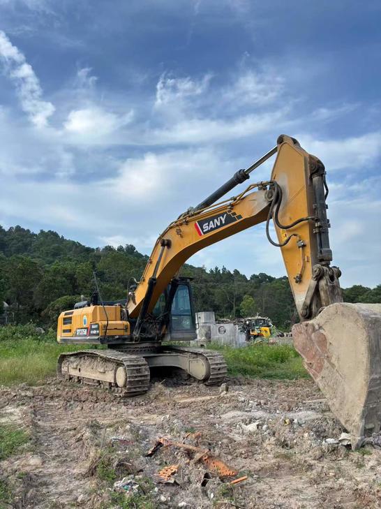 Buy Sany SY375H Used Excavator / 1
