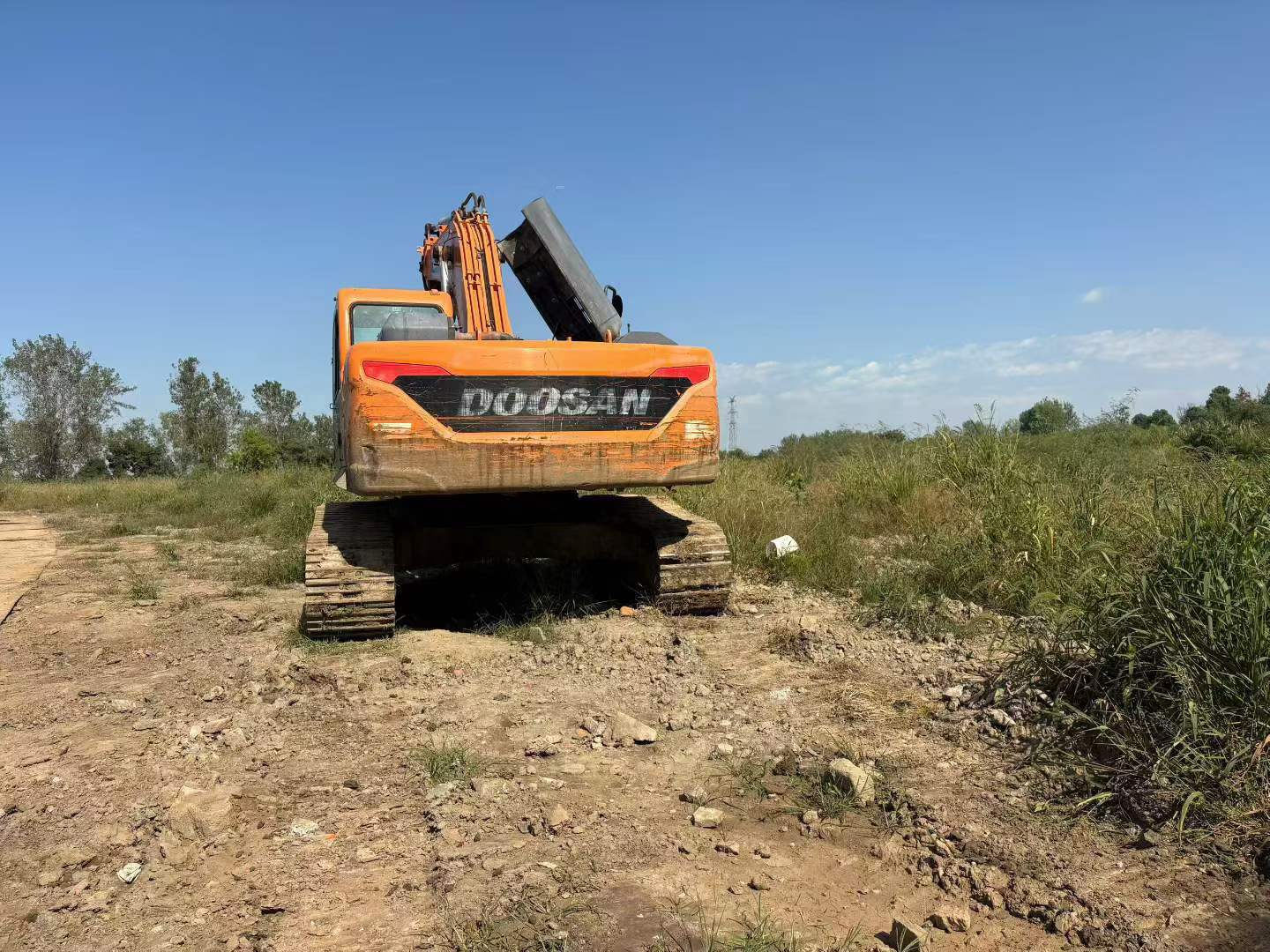 Buy Doosan DX260LC Used Excavator / 2