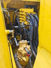 Buy Komatsu Used Excavator / 4 Buy Komatsu Used Excavator / 4