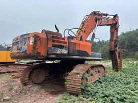 Buy Doosan DX520LC Used Excavator / 2 Buy Doosan DX520LC Used Excavator / 2