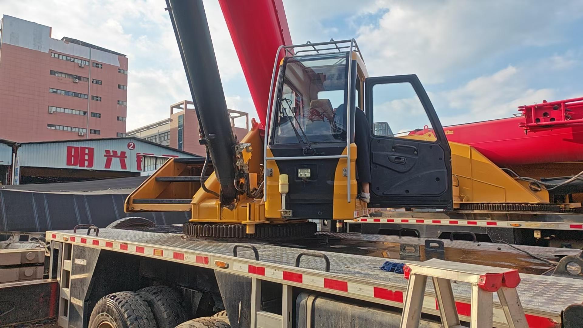 Buy Sany 250S Used Crane / 3