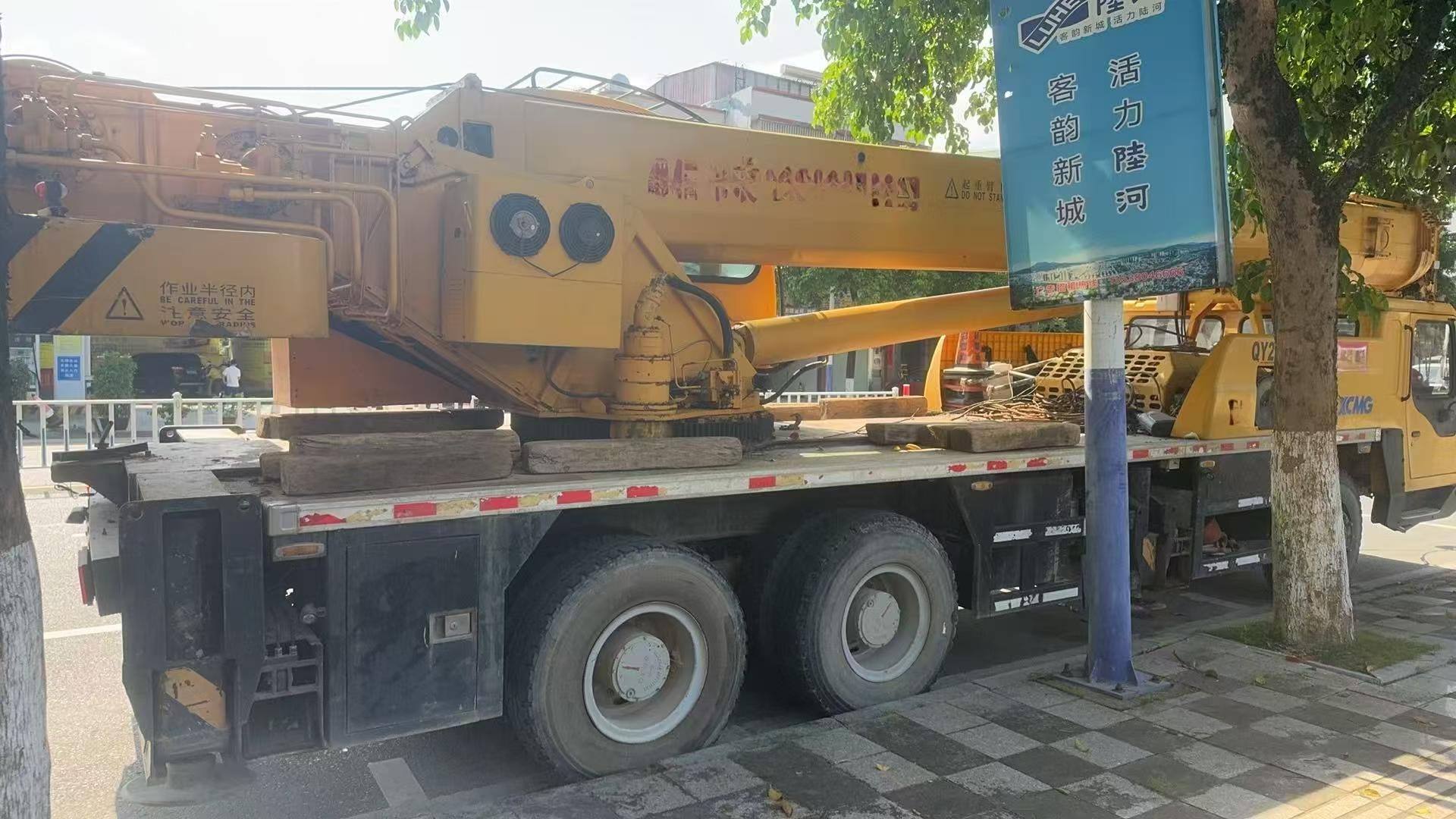 Buy XCMG QY25K5C Used Crane / 2