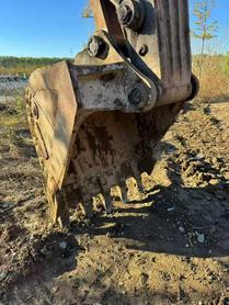 Buy Volvo EC240 Used Excavator / 8 Buy Volvo EC240 Used Excavator / 8