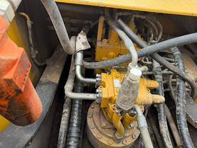 Buy Sany SY245H Used Excavator / 3 Buy Sany SY245H Used Excavator / 3