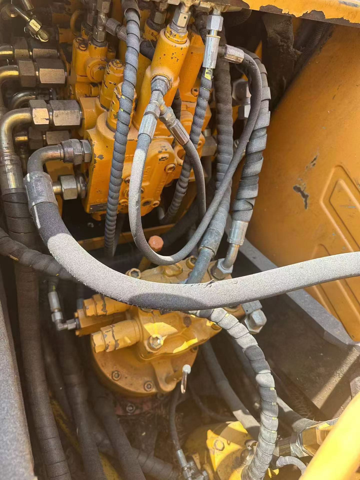 Buy Sany SY115C Used Excavator / 4