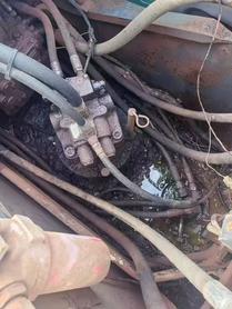Buy Kobelco SK210 Used Excavator / 6 Buy Kobelco SK210 Used Excavator / 6