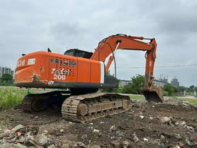 Buy Hitachi EX200-3 Used Excavator / 3 Buy Hitachi EX200-3 Used Excavator / 3
