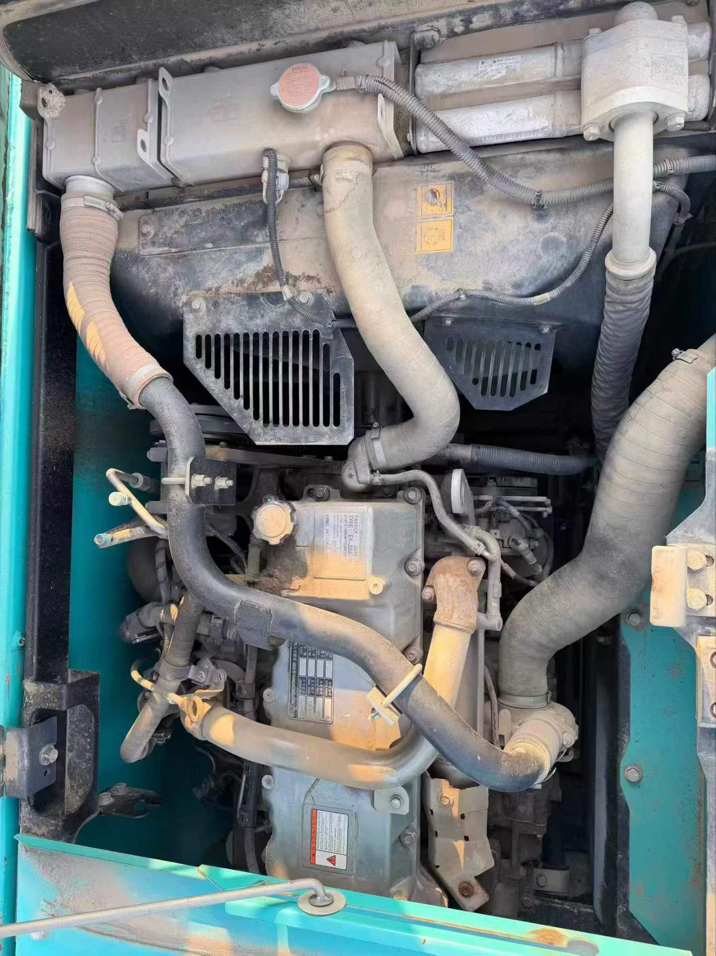 Buy Kobelco SK210 Used Excavator / 8