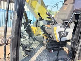 Buy Caterpillar 323 Used Excavator / 5 Buy Caterpillar 323 Used Excavator / 5