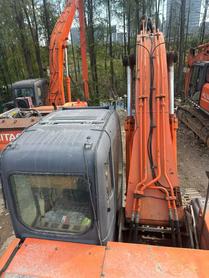 Buy Hitachi ZX200-3G Used Excavator / 4 Buy Hitachi ZX200-3G Used Excavator / 4