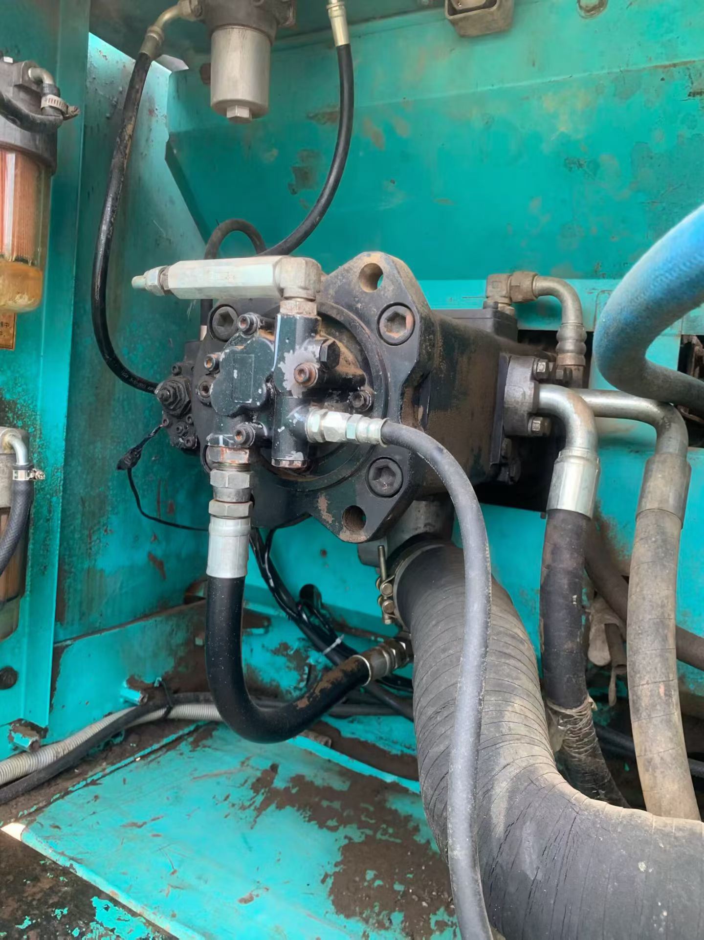Buy Kobelco SK260 Used Excavator / 8