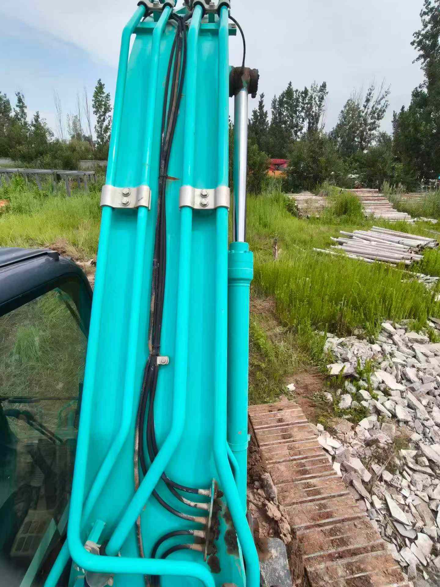 Buy Kobelco SK210 Used Excavator / 7
