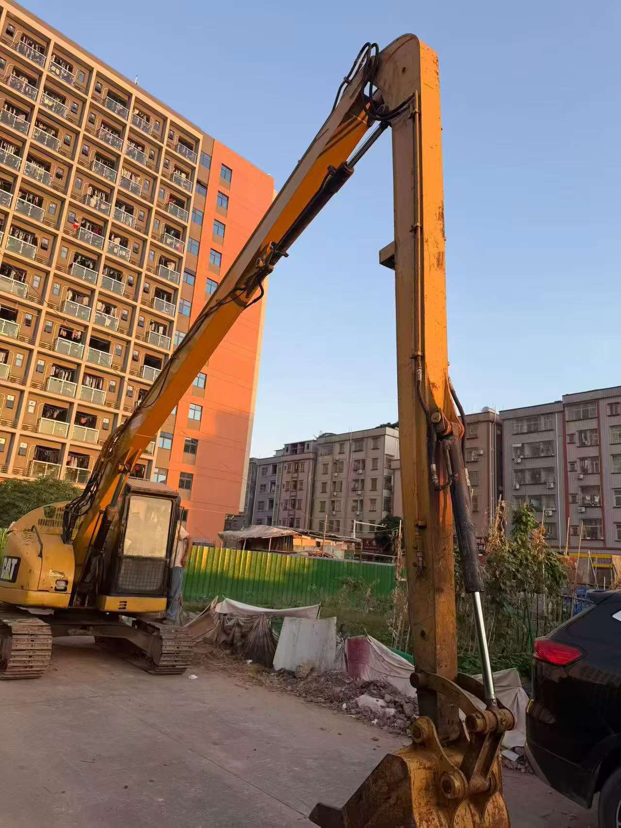 شراء حفارة Caterpillar 308C مستعملة / 2