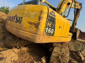 Buy Komatsu PC130 Used Excavator / 2 Buy Komatsu PC130 Used Excavator / 2