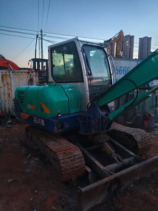 Buy Yanmar Used Excavator / 1