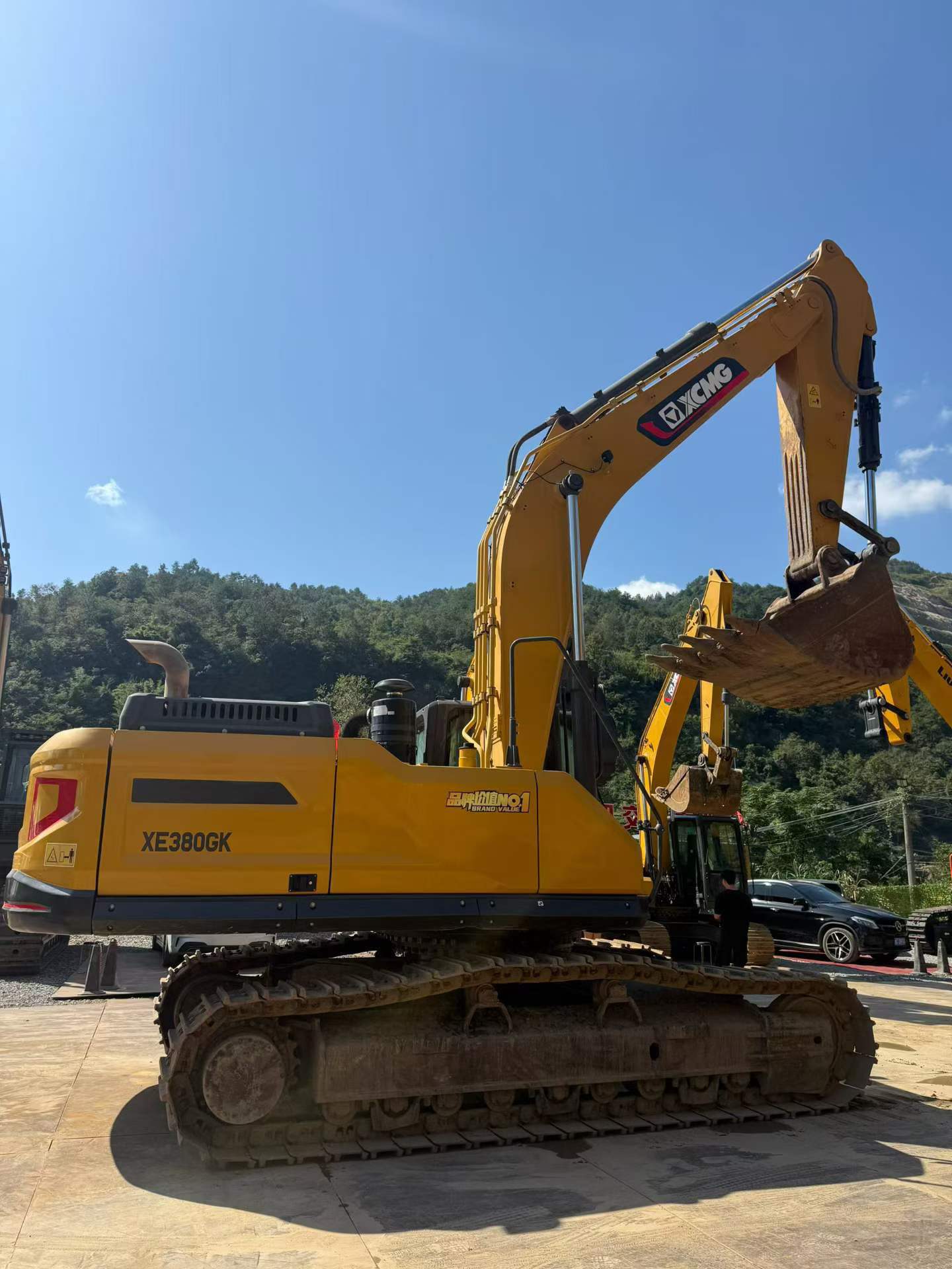 Buy XCMG XE380GK Used Excavator / 3