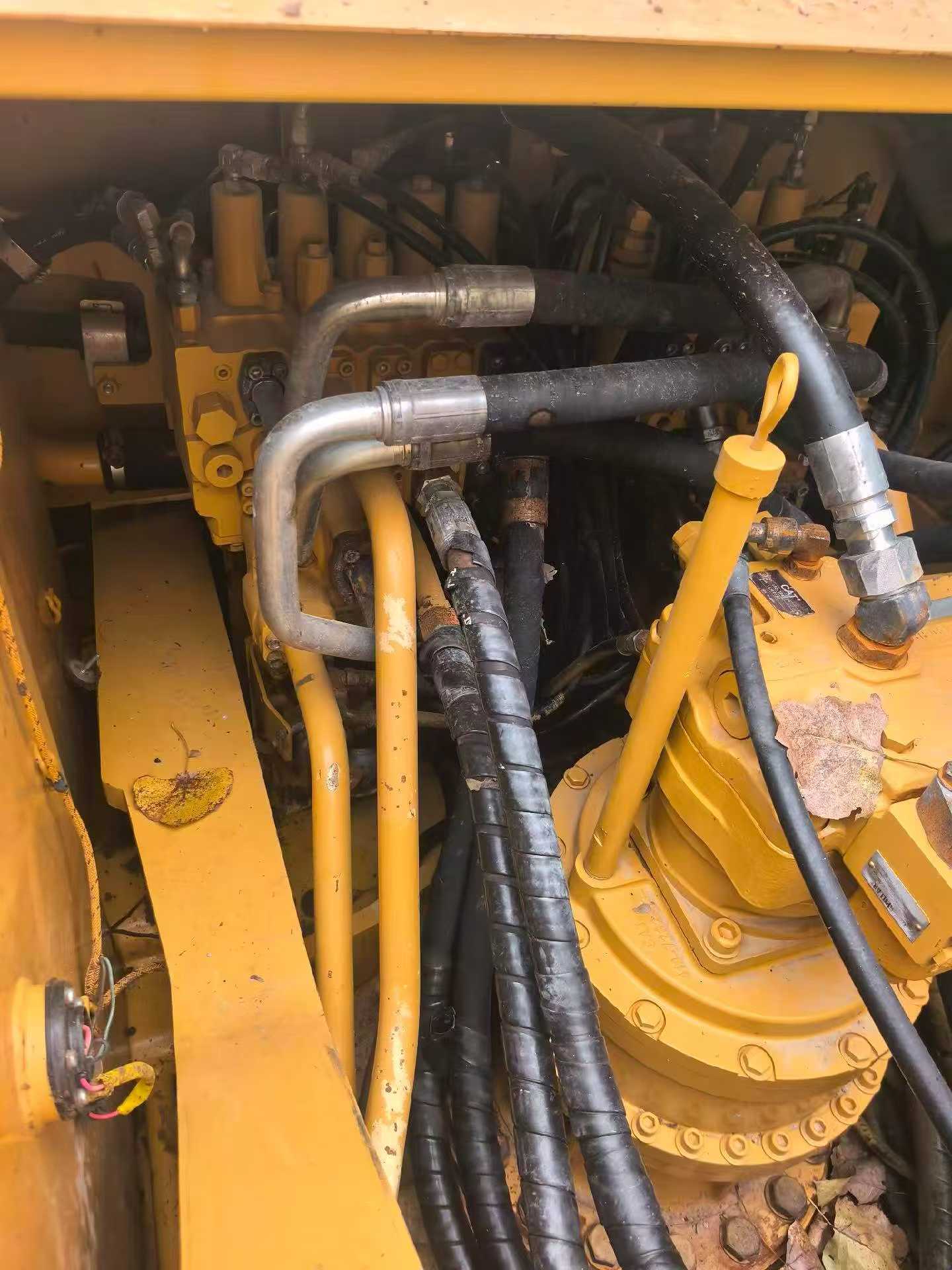 Buy Caterpillar 330B Used Excavator / 7