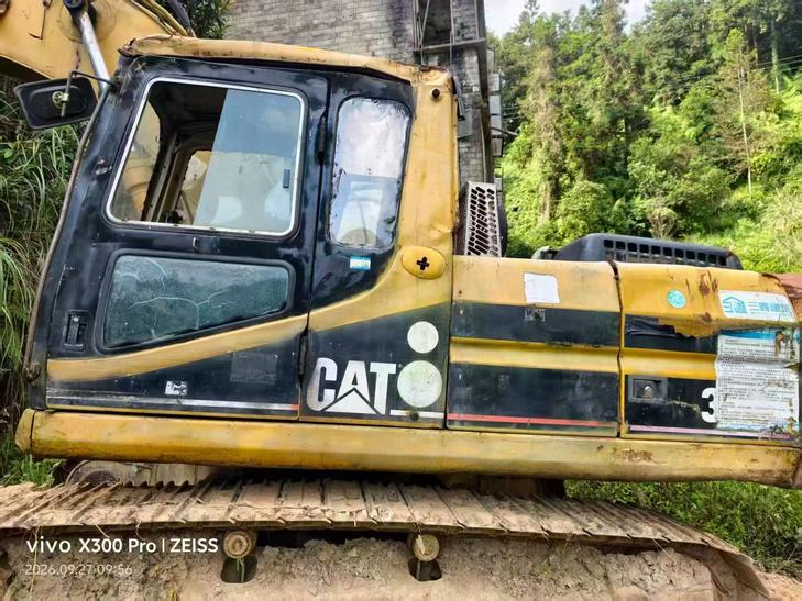 Buy Caterpillar 320B Used Excavator / 1