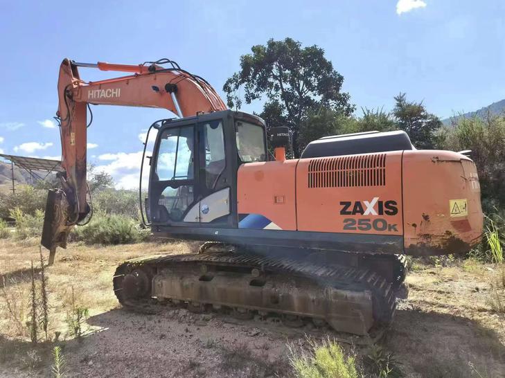 Buy Hitachi ZW250 Used Excavator / 1