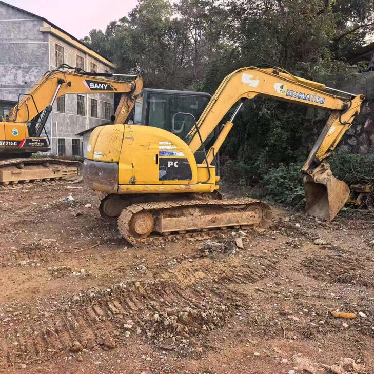 Buy Komatsu Used Excavator / 1