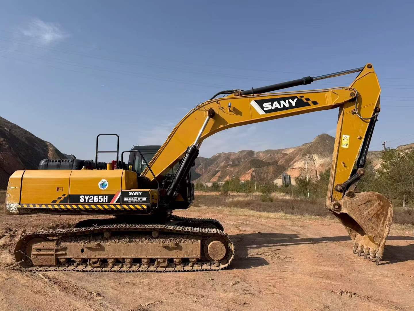 Buy Sany SY265C Used Excavator / 4