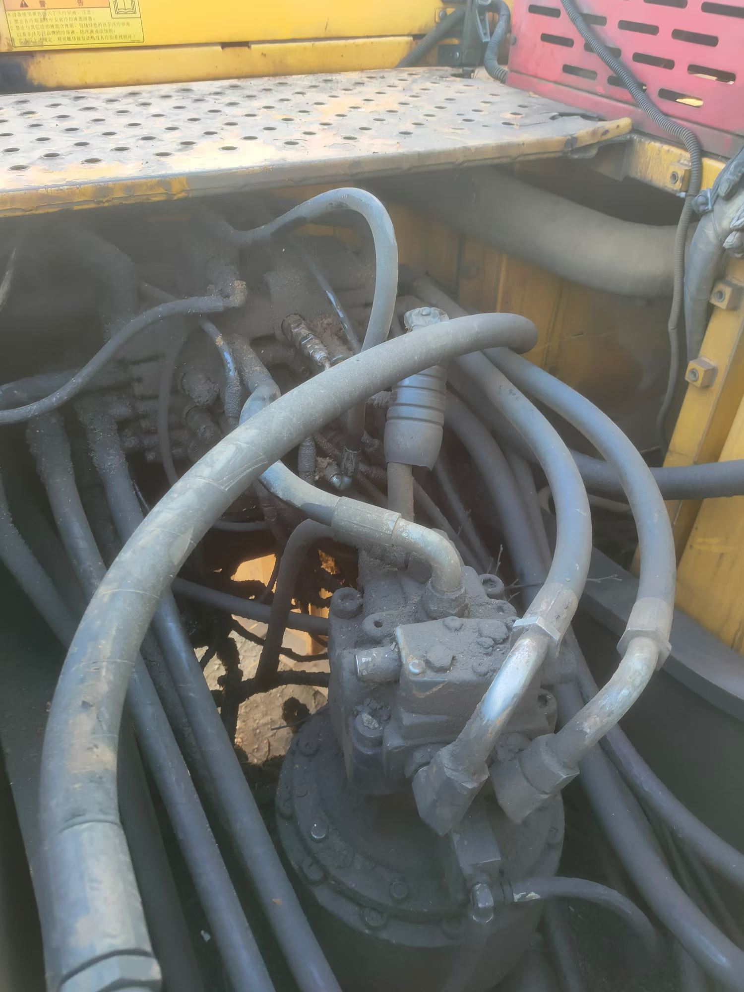 Buy Volvo EC210B Used Excavator / 5