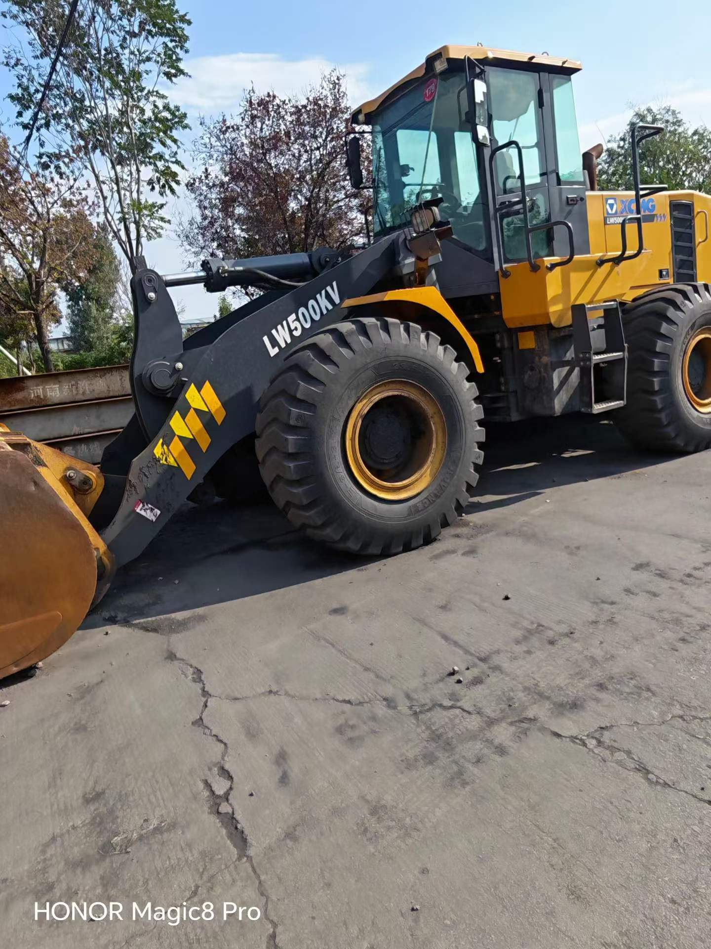 Buy XCMG LW500KV Used Loader / 2