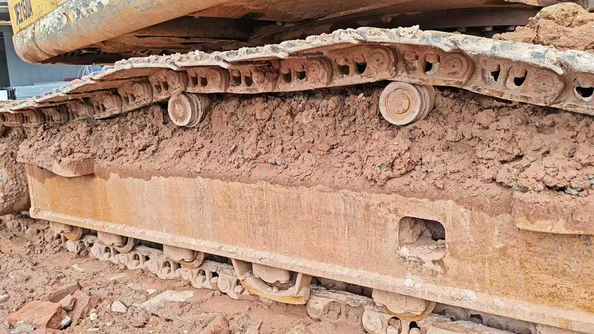 Buy XCMG XE200 Used Excavator / 4
