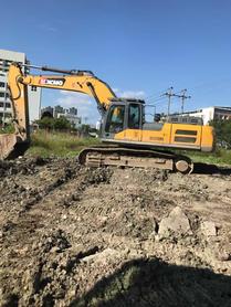 Buy XCMG XE370 Used Excavator / 4 Buy XCMG XE370 Used Excavator / 4