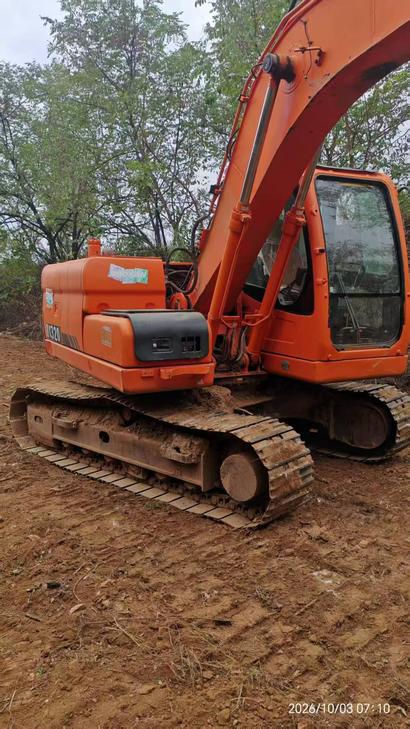 Buy Doosan DX120 Used Excavator / 1