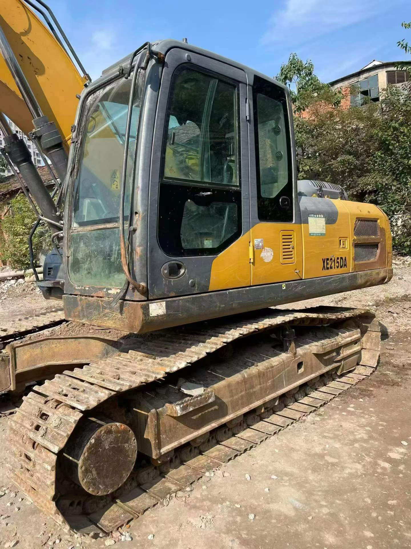 Buy XCMG XE200 Used Excavator / 2