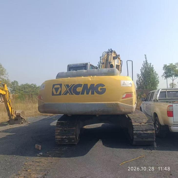 Buy XCMG XE200 Used Excavator / 1