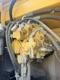 Buy Caterpillar 330B Used Excavator / 4 Buy Caterpillar 330B Used Excavator / 4