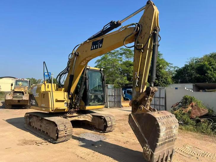 Buy Caterpillar 311C Used Excavator / 1