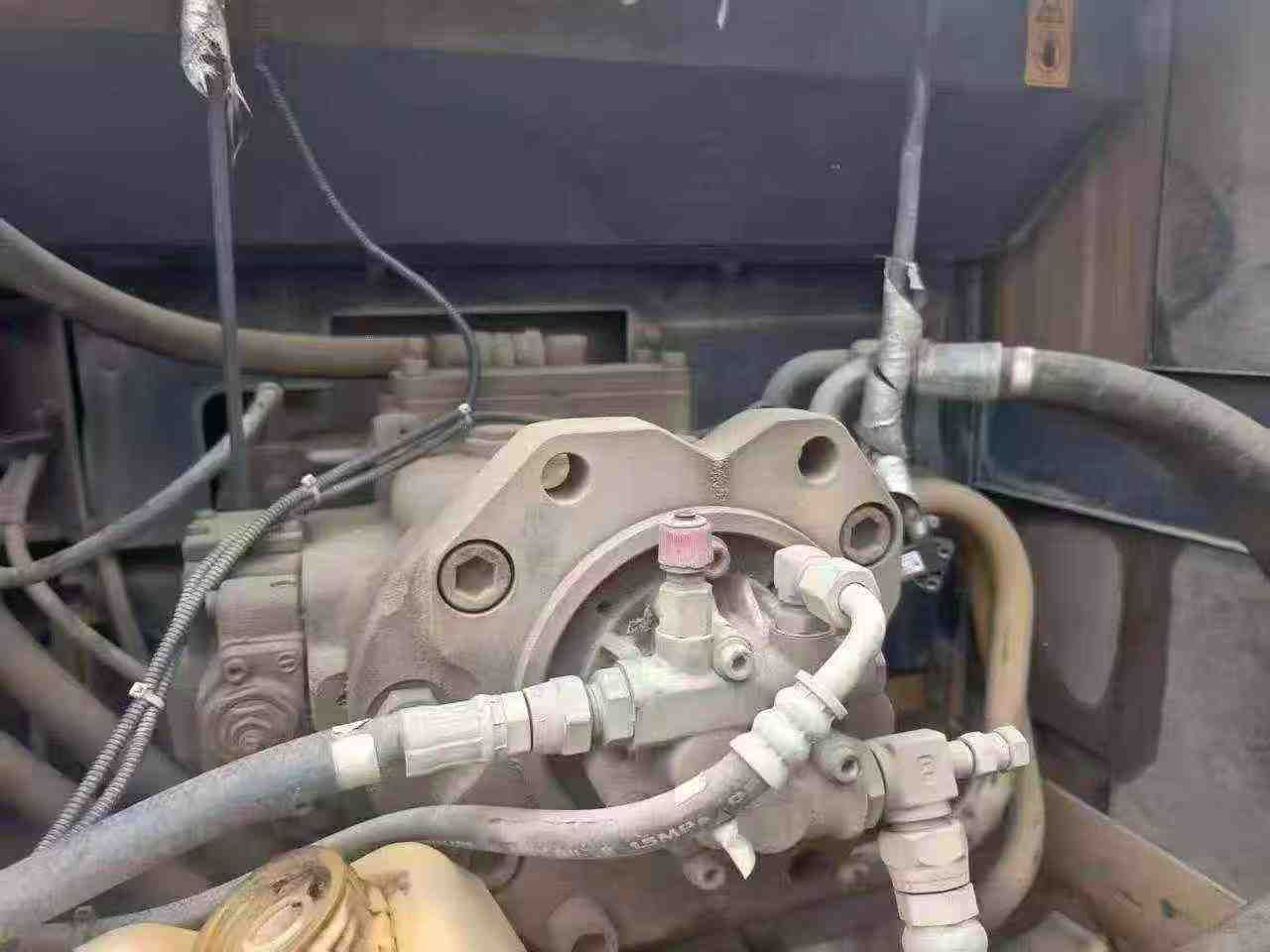 Buy Kato Used Excavator / 3