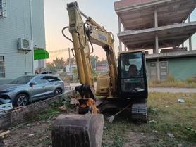 Buy Komatsu Used Excavator / 2 Buy Komatsu Used Excavator / 2