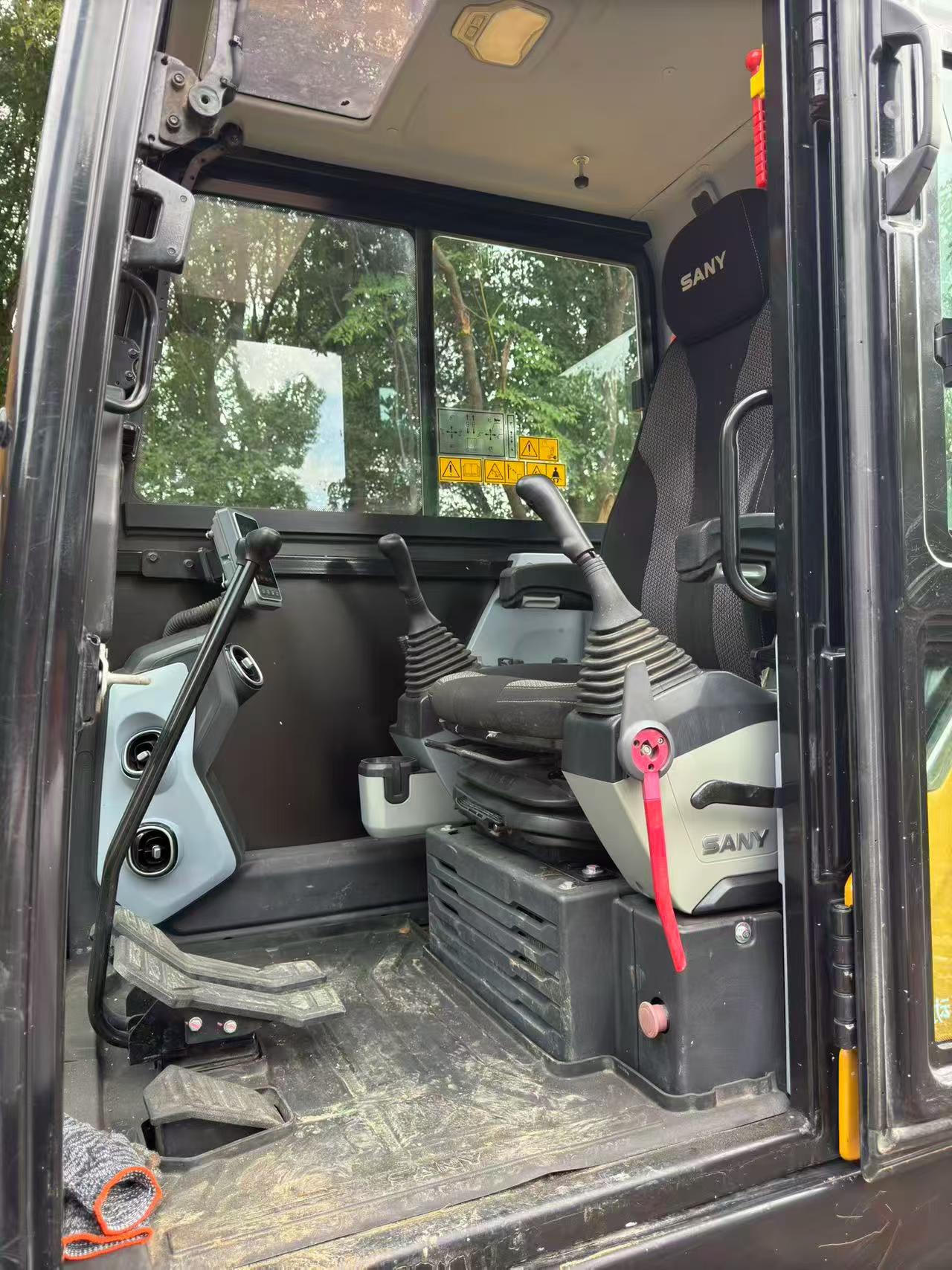 Buy Sany SY55 Used Excavator / 5