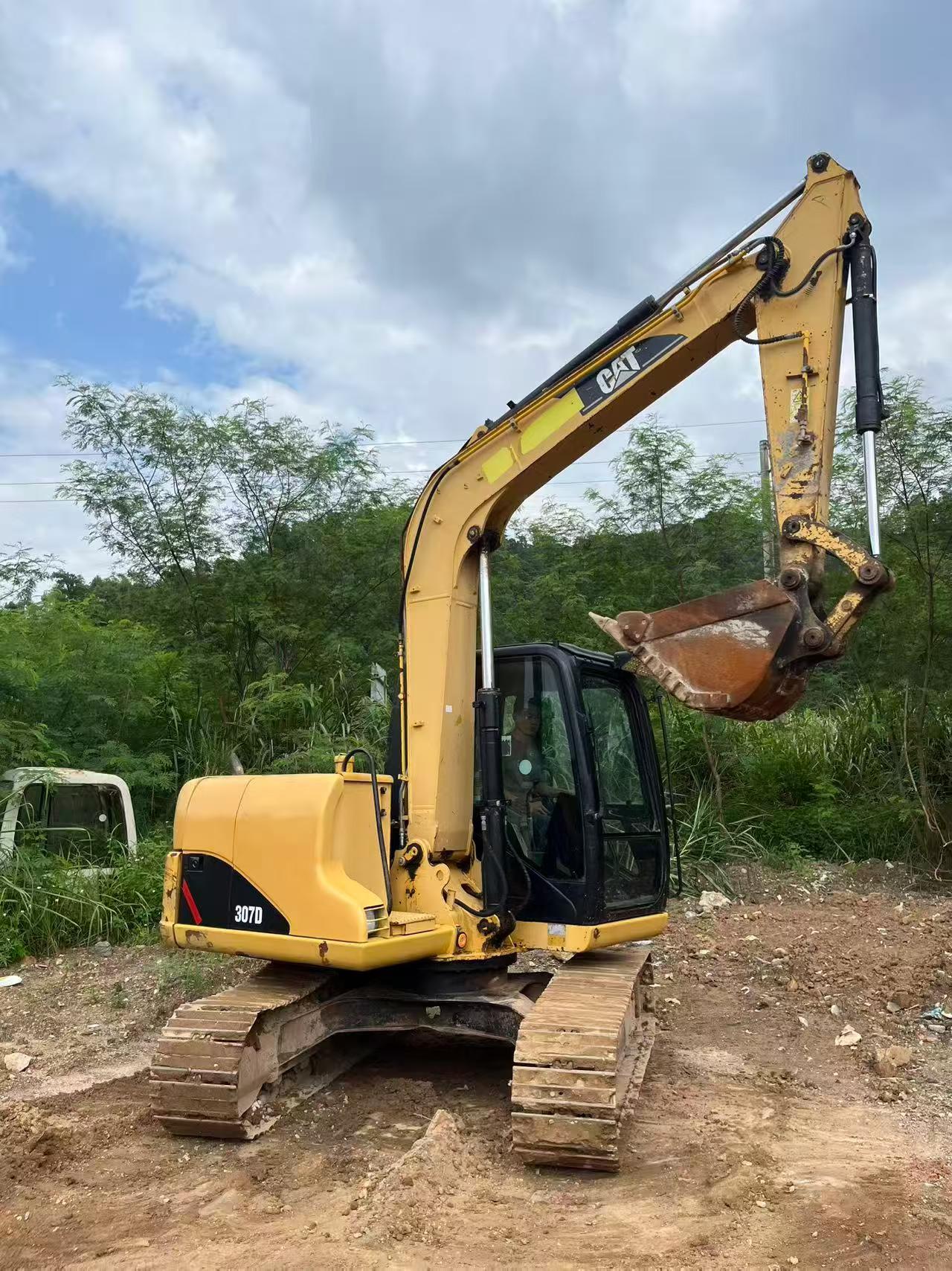 Buy Caterpillar 307B Used Excavator / 2