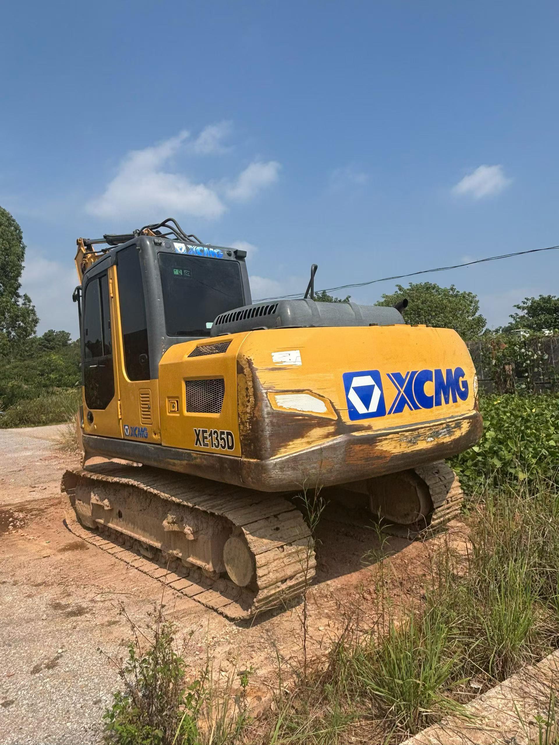 Buy XCMG Used Excavator / 2