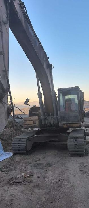 Buy Caterpillar 324D Used Excavator / 1