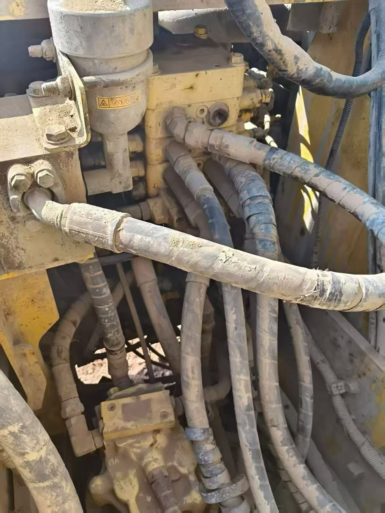 Buy Komatsu PC110-7 Used Excavator / 4