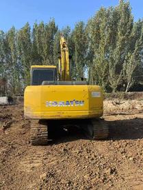 Купить Подержанный Экскаватор Komatsu PC130 / 2 Купить Подержанный Экскаватор Komatsu PC130 / 2