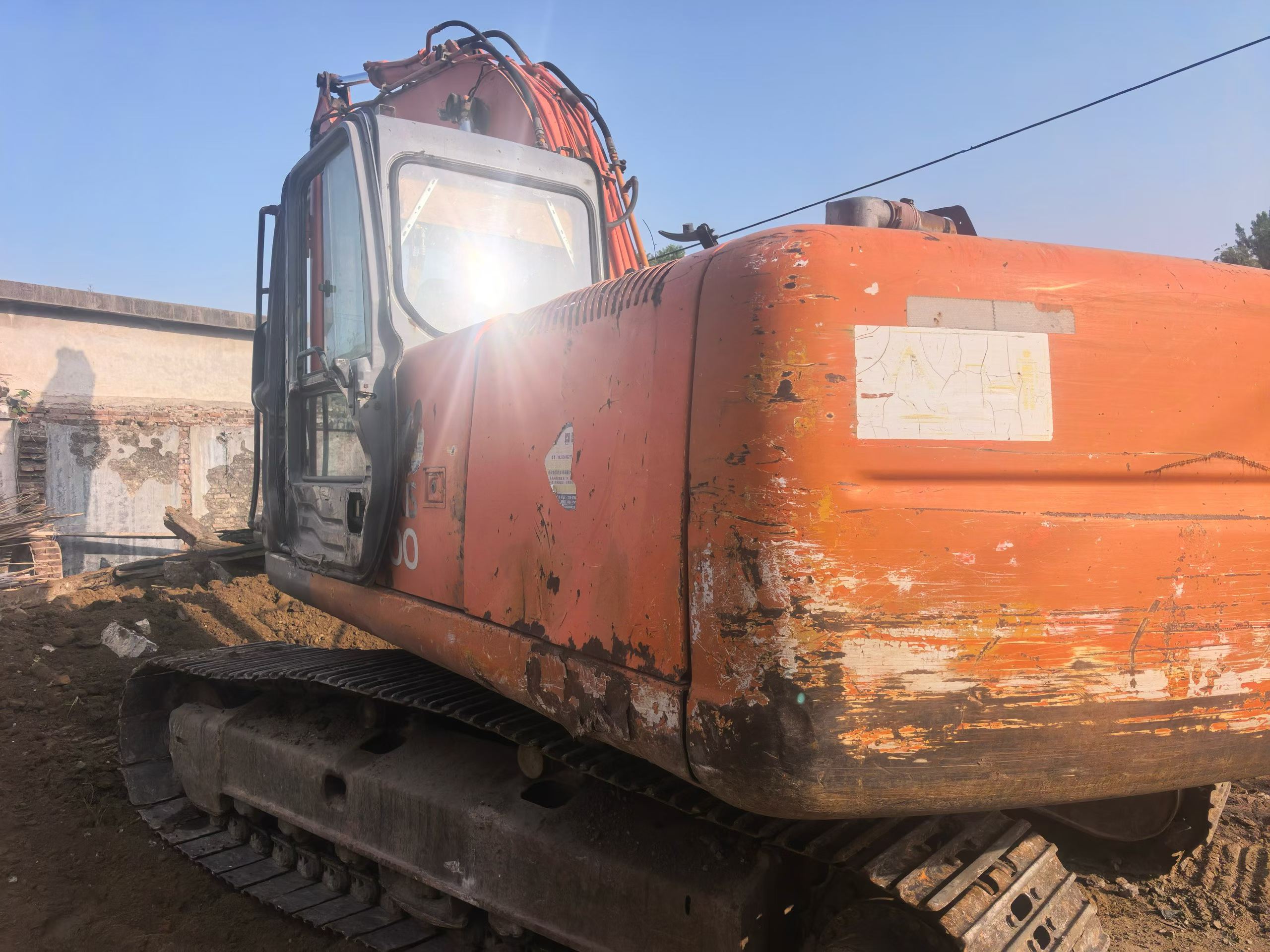 Buy Hitachi ZX200-6 Used Excavator / 4