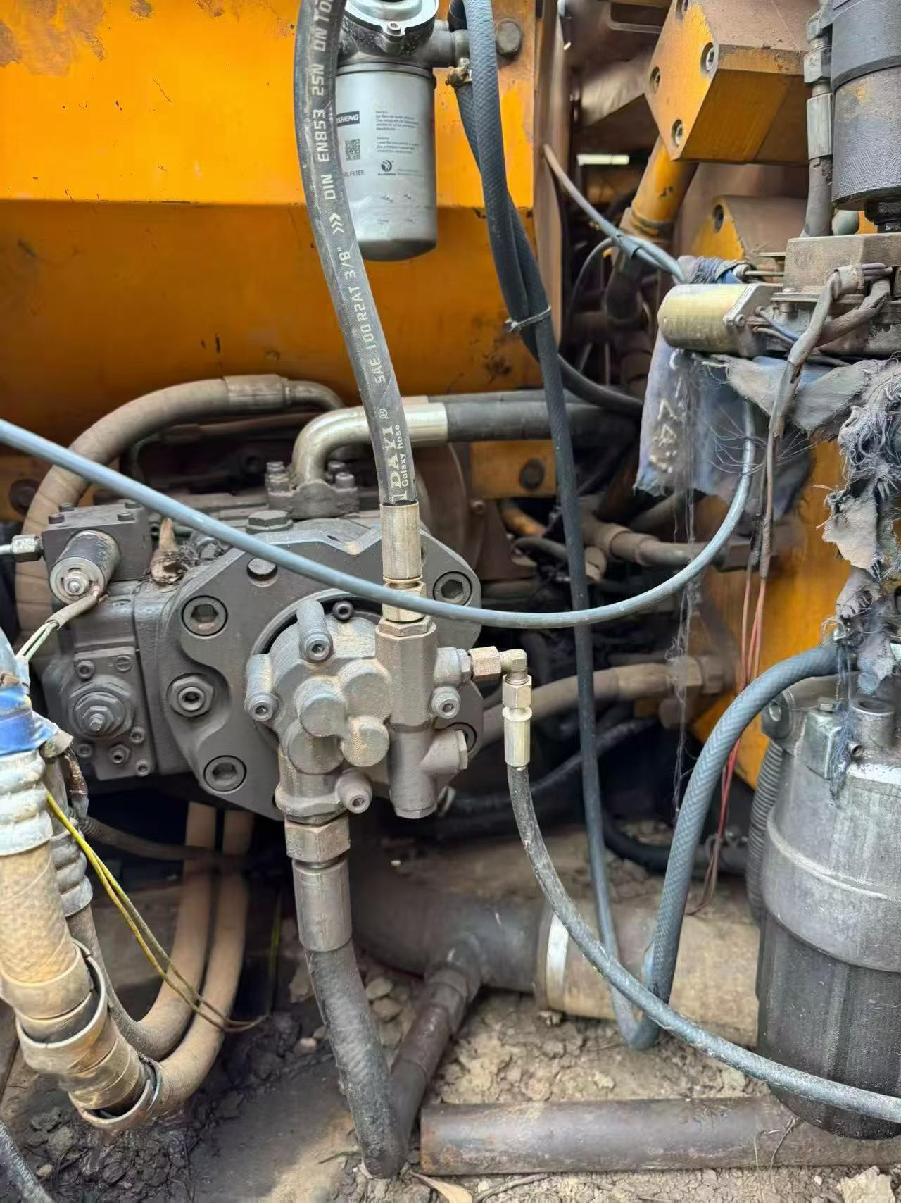 Buy Sany SY135 Used Excavator / 6