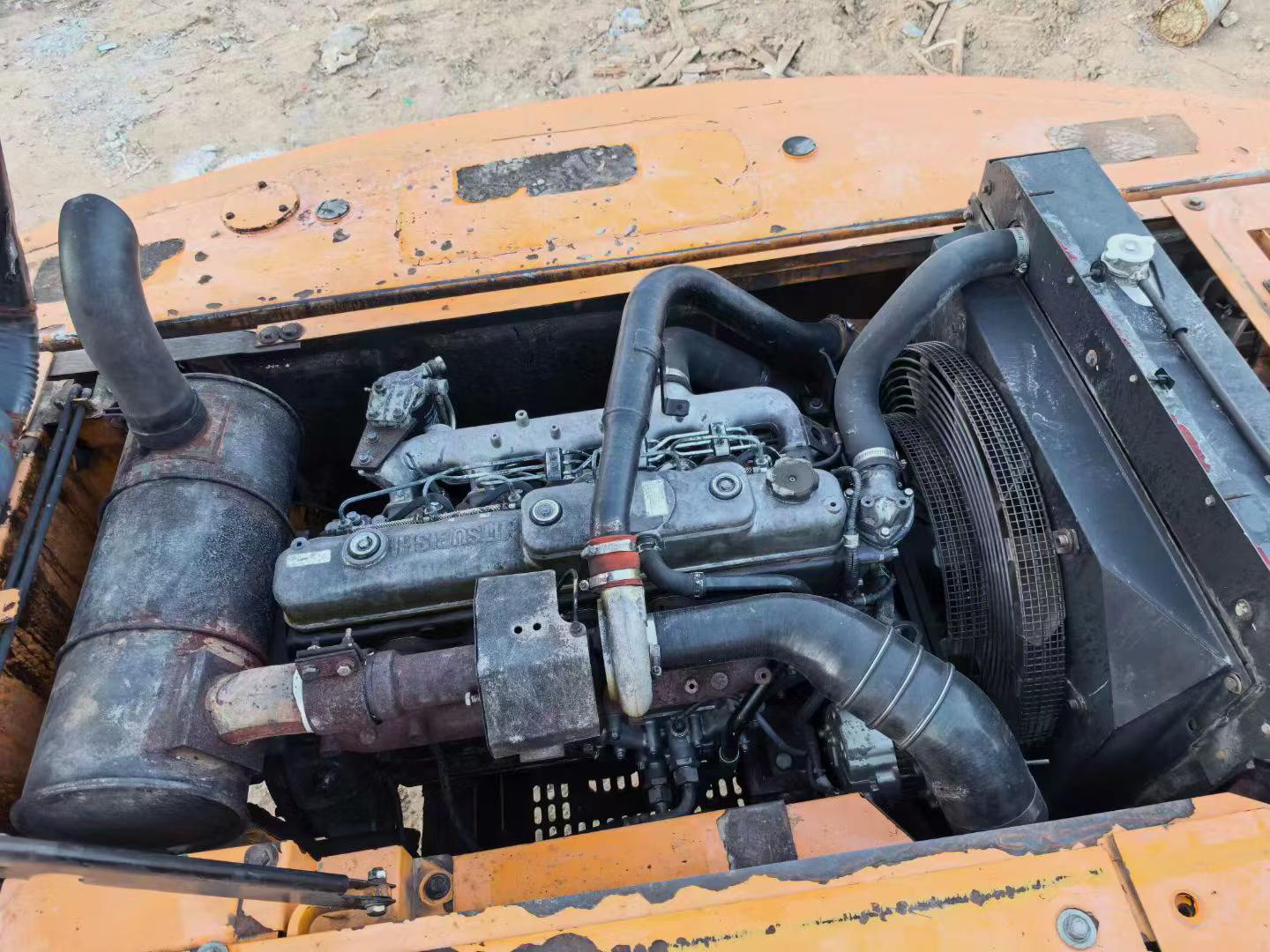 Buy Sumitomo SH200A5 Used Excavator / 5